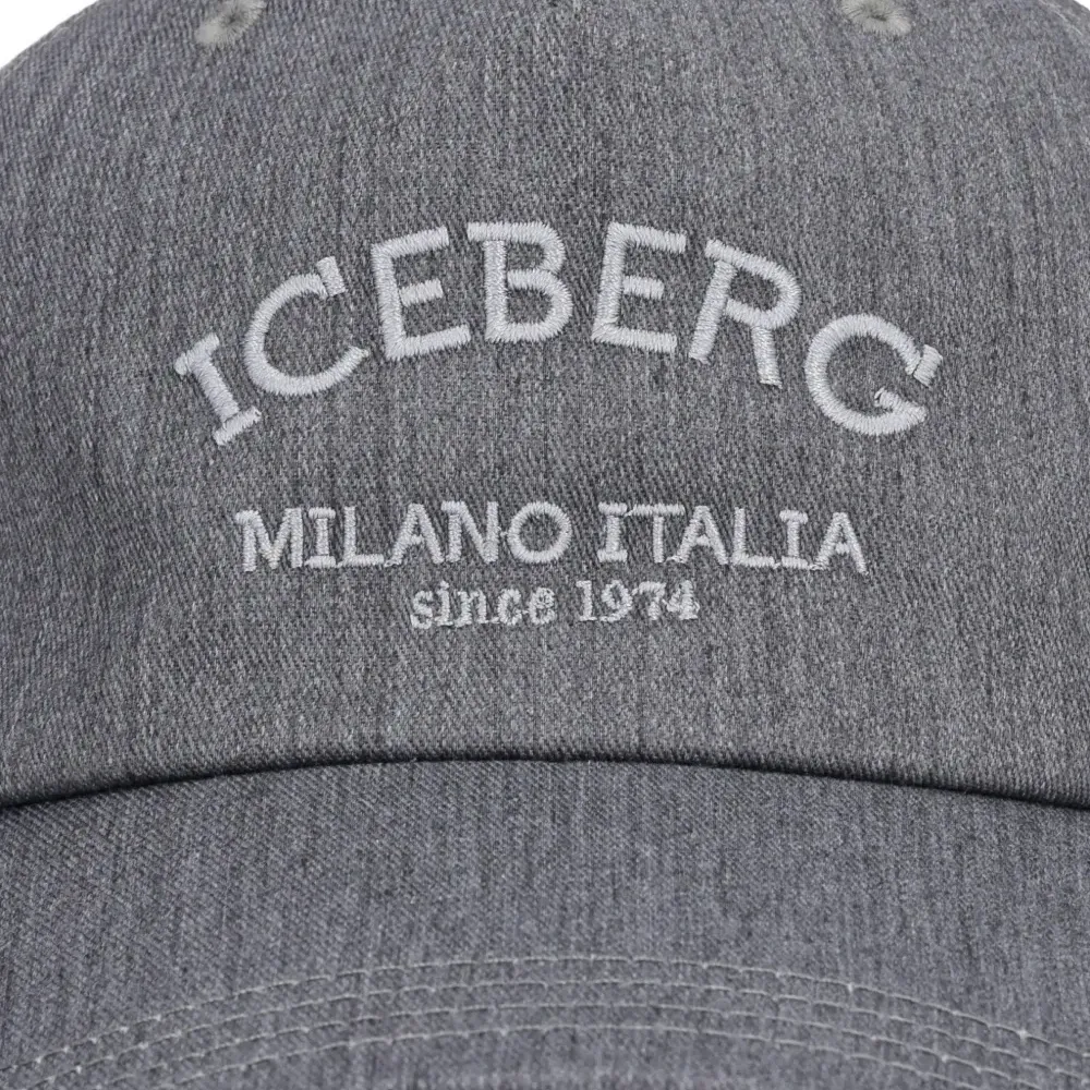 Бейсболка с вышивкой