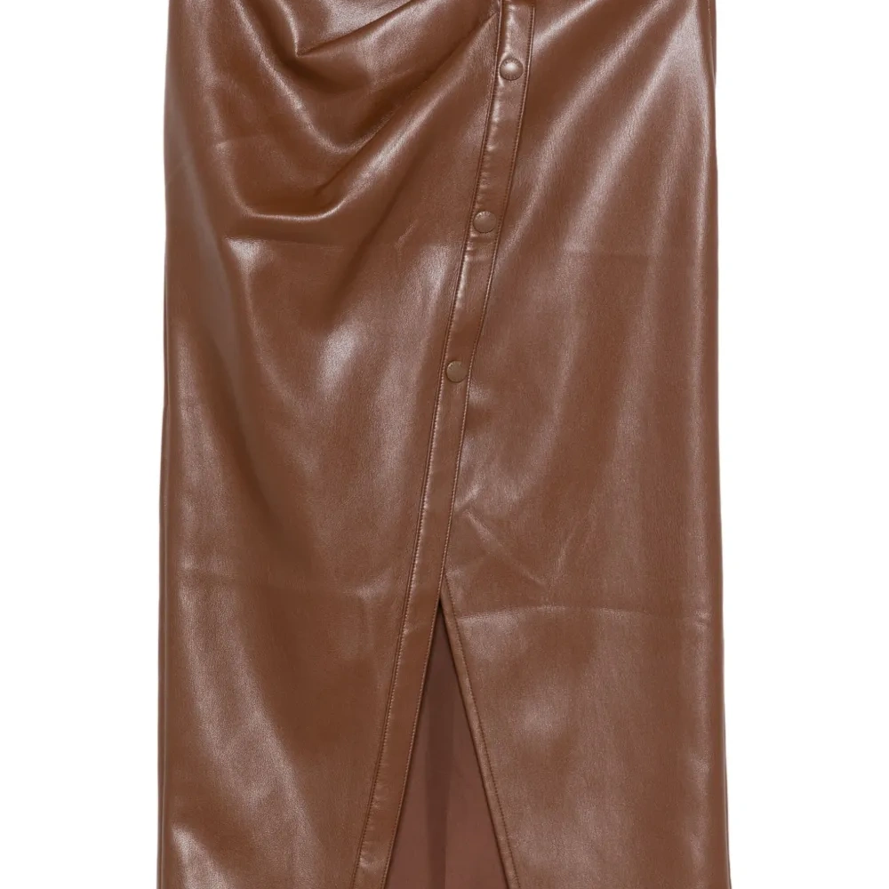 Драпированная юбка на пуговицах