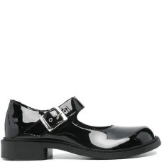 Лакированные балетки с пряжкой