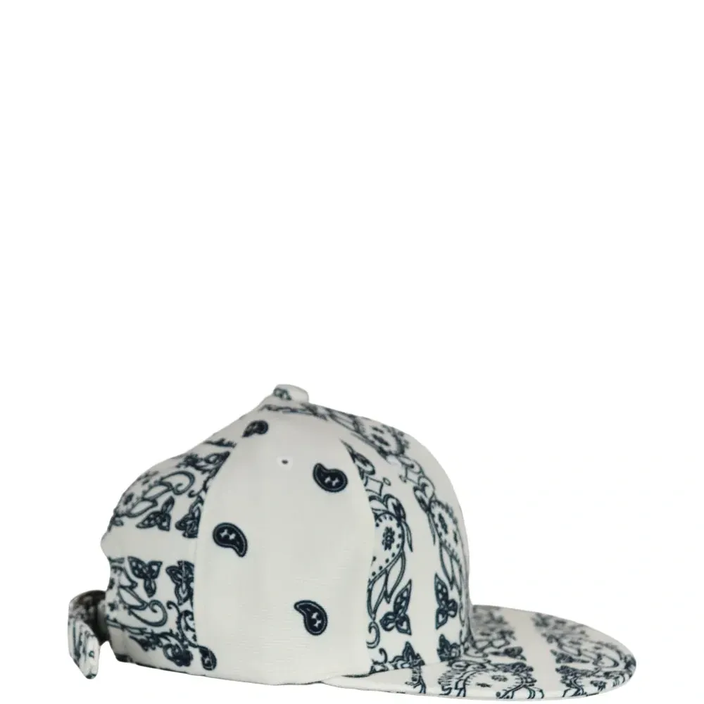 Кепка с принтом "пейсли"