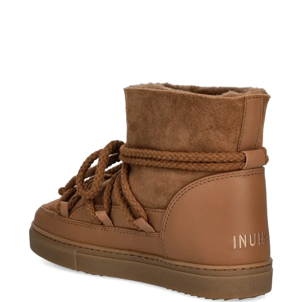 Ботинки с закругленным носком