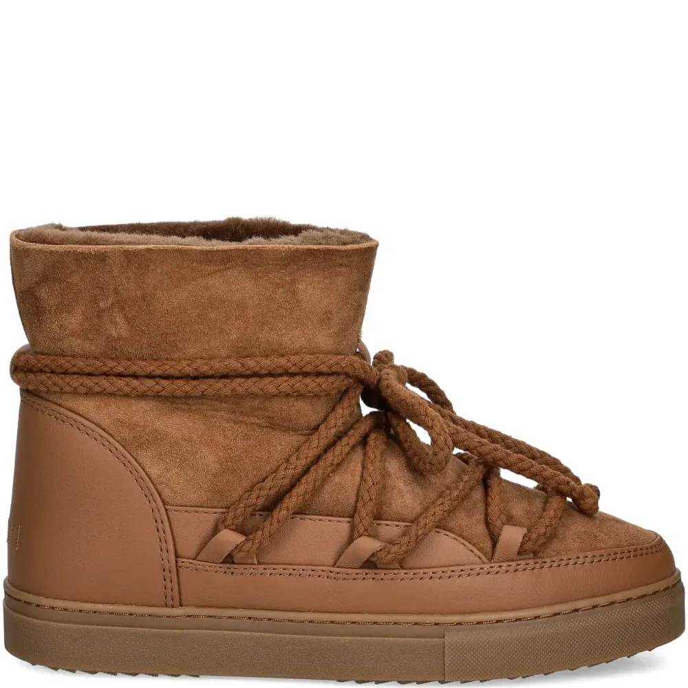 Ботинки с закругленным носком