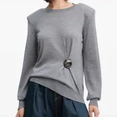 Декорированный свитер Декорированный свитер