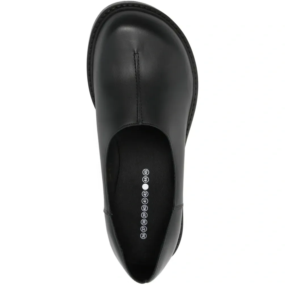 Кожаные лоферы без застёжки