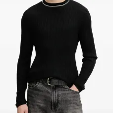 Свитер в рубчик