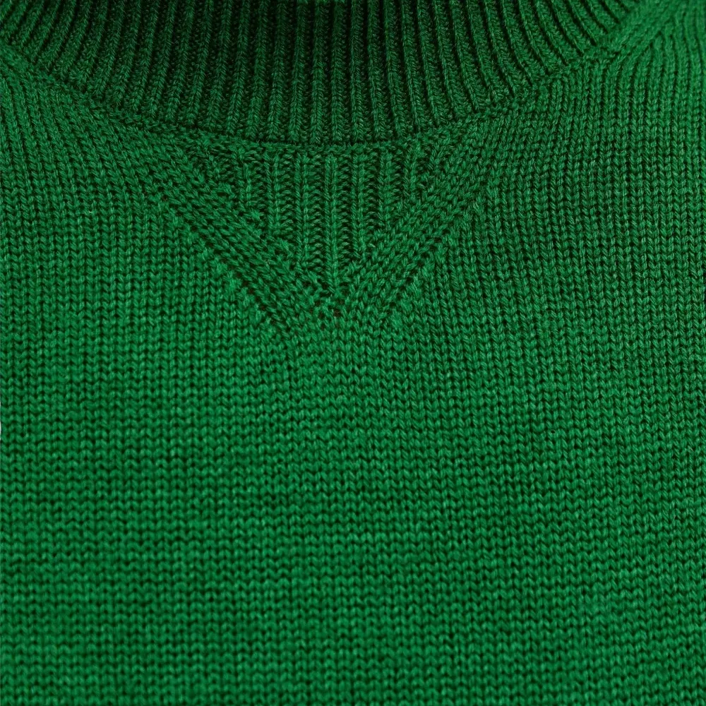 Джемпер с круглым вырезом