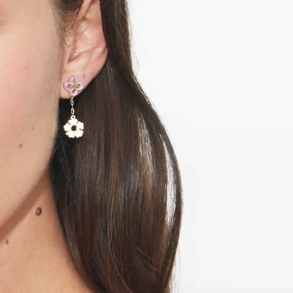 Серьги в виде клевера