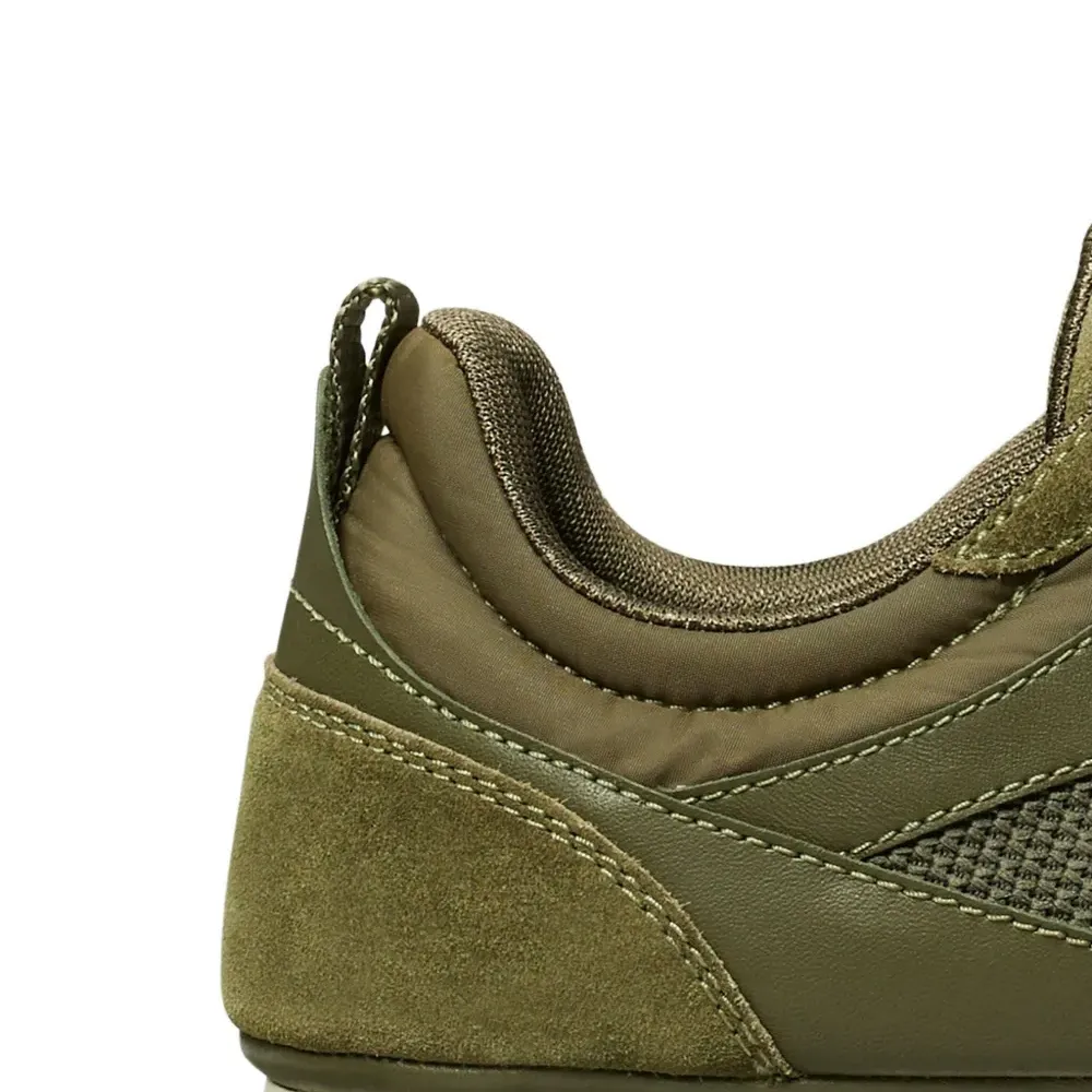 Кроссовки Field