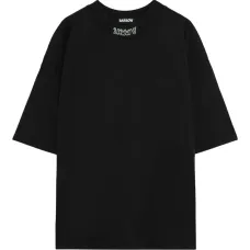 Футболка с вышивкой