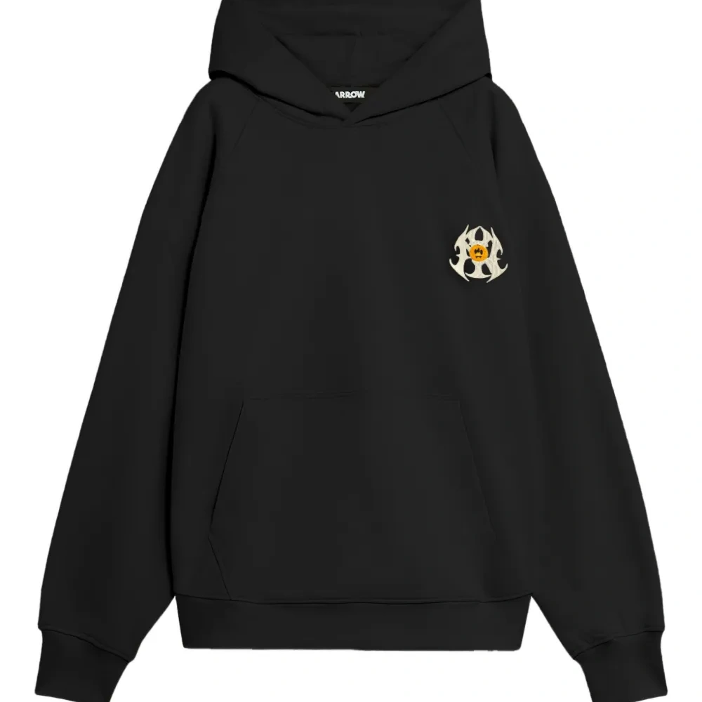 Худи с вышивкой