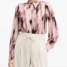 Рубашка с манжетами на пуговицах Рубашка с манжетами на пуговицах