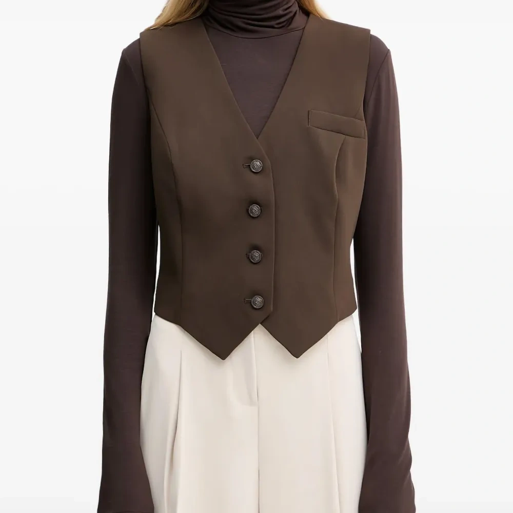 Жилет с нагрудным карманом