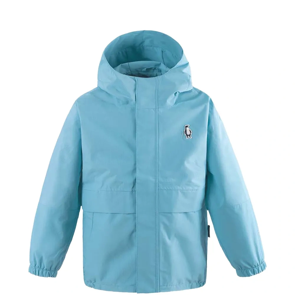 Куртка с капюшоном и нашивками