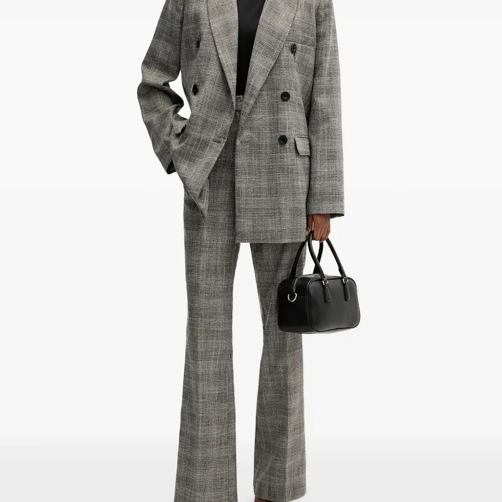 Брюки в клетку Брюки в клетку