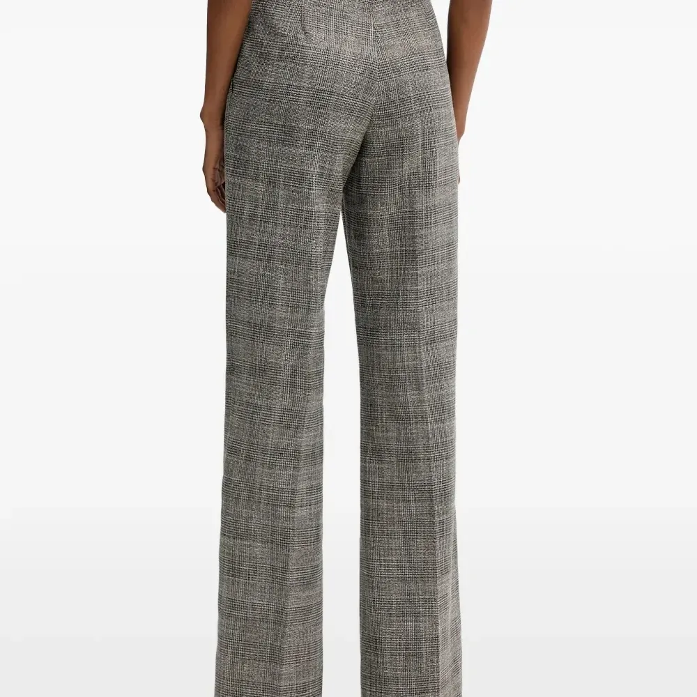 Брюки в клетку Брюки в клетку