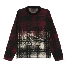 Клетчатый свитер с круглым вырезом