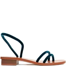 Сандалии с ремешками