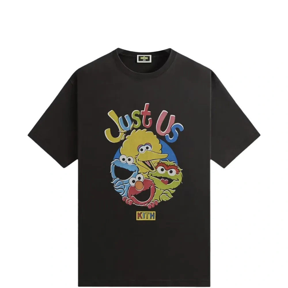Футболка Just Us из коллаборации с Sesame Street