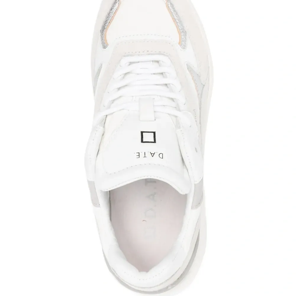 Кожаные кеды на низкой подошве