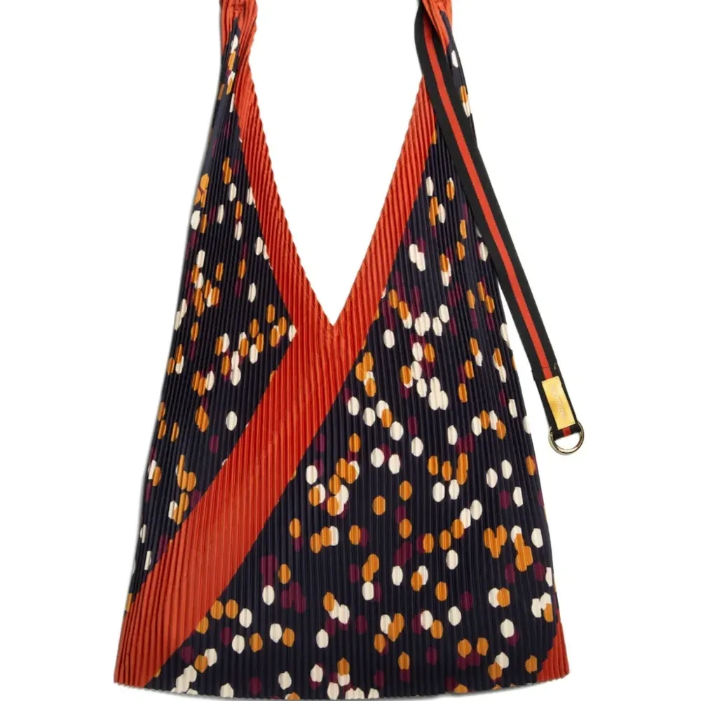 Плиссированная сумка на плечо с гороховым принтом Valeria