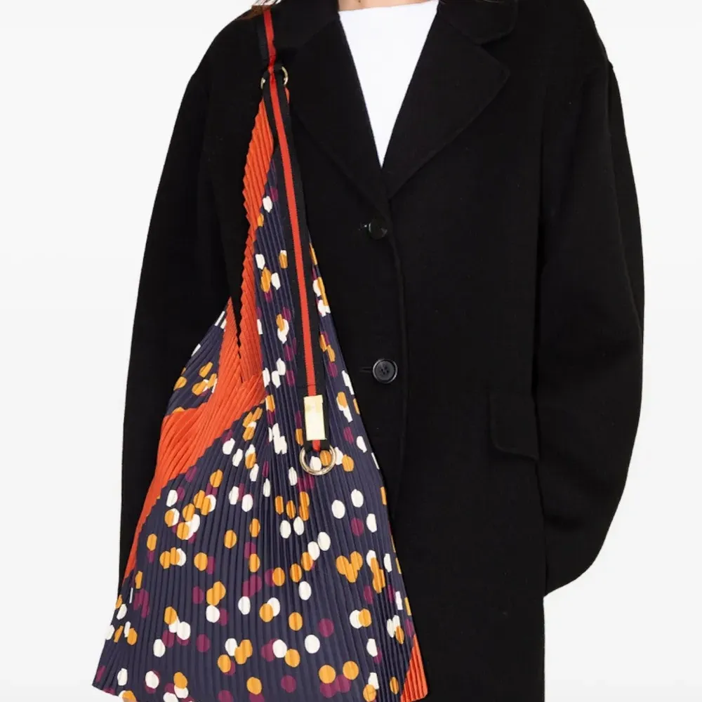 Плиссированная сумка на плечо с гороховым принтом Valeria