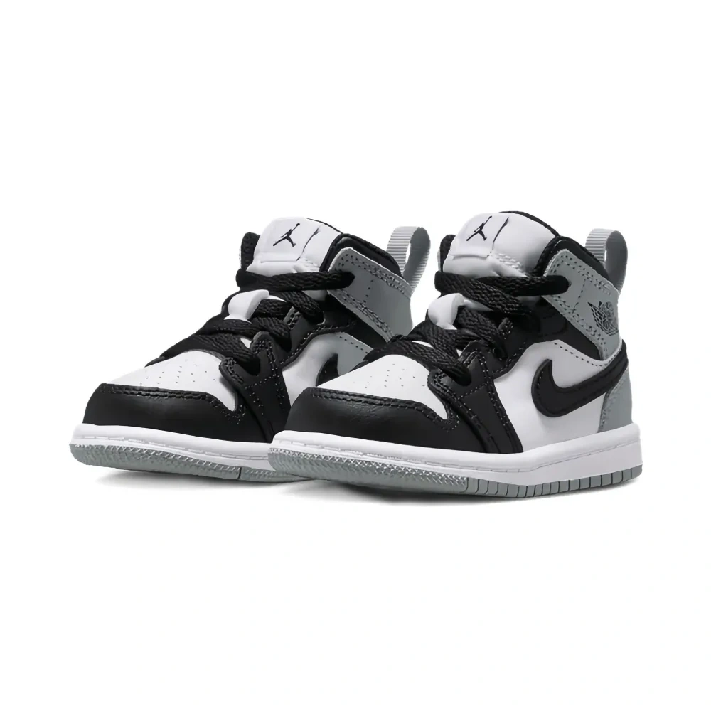 Кроссовки Air Jordan 1 Mid "Barons" Кроссовки Air Jordan 1 Mid "Barons"