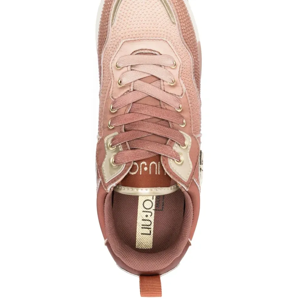 Кроссовки на платформе с логотипом