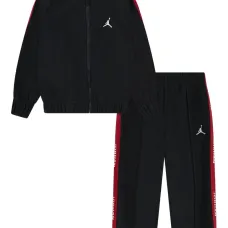 Спортивный костюм с отделкой логотипом