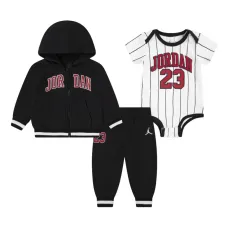 Спортивный костюм из хлопкового трикотажа (набор из трёх предметов)