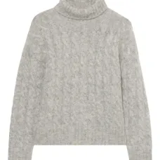 Свитер с длинными рукавами