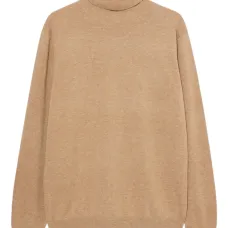 Свитер с воротником-гольф