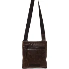 Сумка-мессенджер с тиснением логотипа