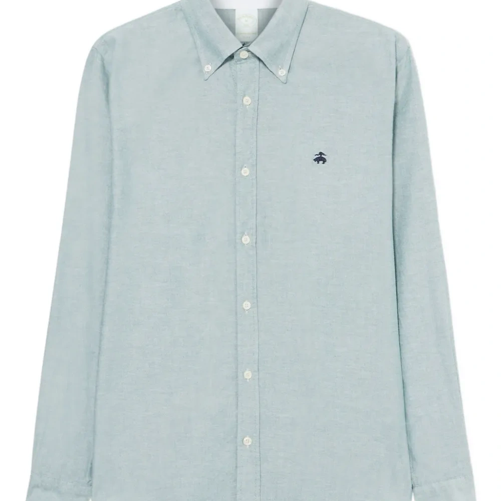 Рубашка с вышитым логотипом