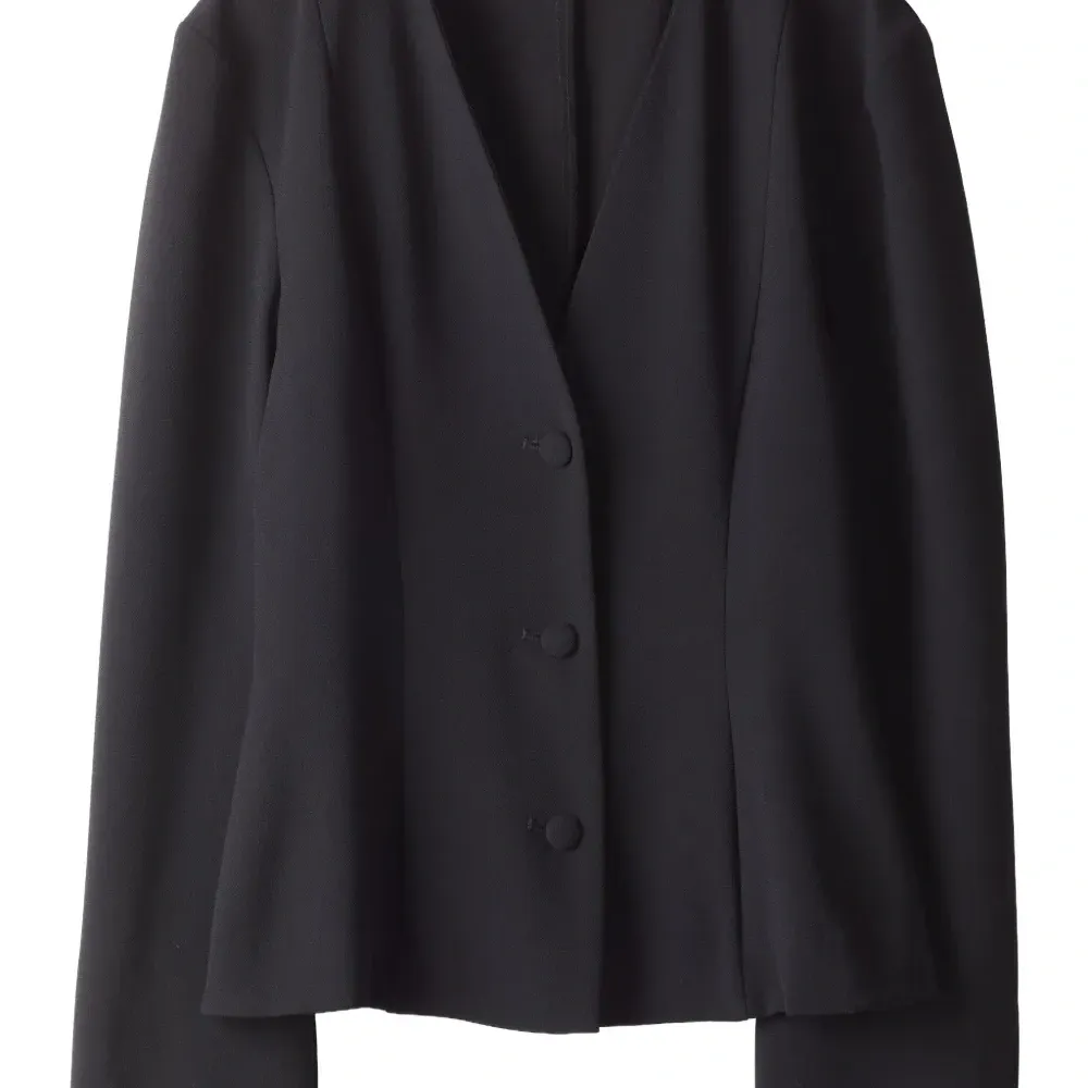 Кардиган на пуговицах с V-образным вырезом