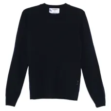 Свитер с круглым вырезом