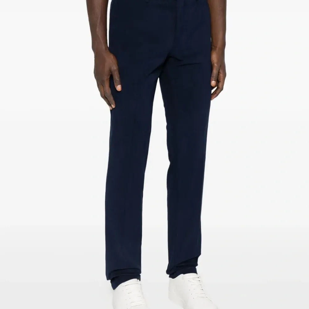 Брюки прямого кроя