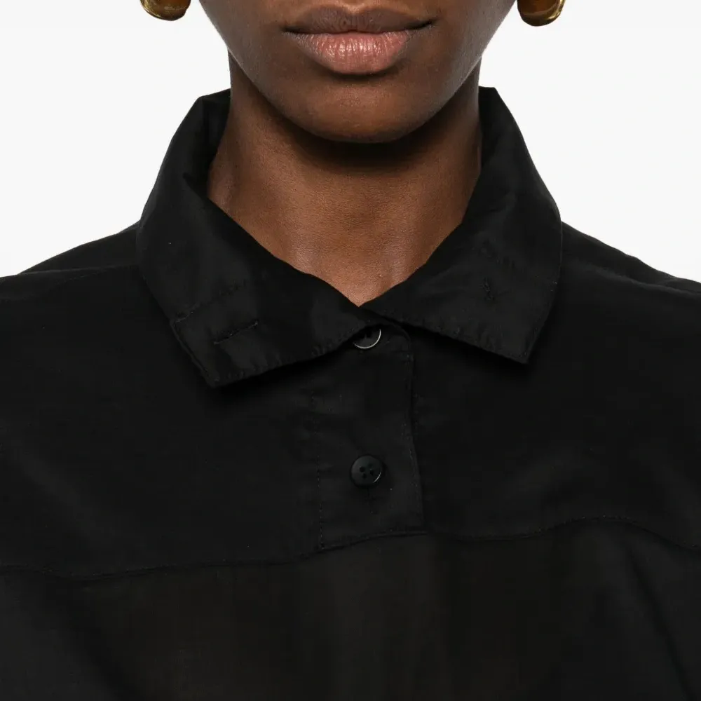 Блузка с заниженной линией плеч