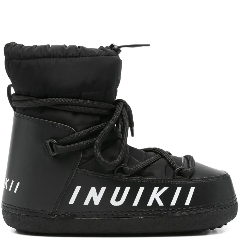 Дутые ботинки на шнуровке