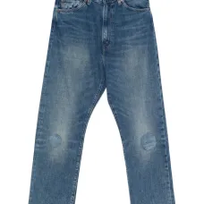 Джинсы с потёртыми коленями