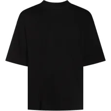 Футболка с короткими рукавами и круглым вырезом