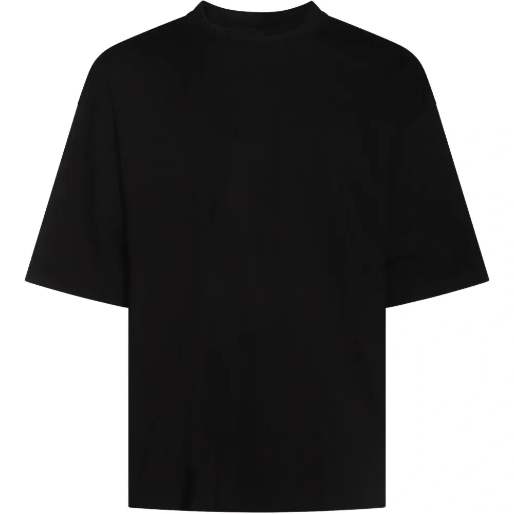 Футболка с короткими рукавами и круглым вырезом