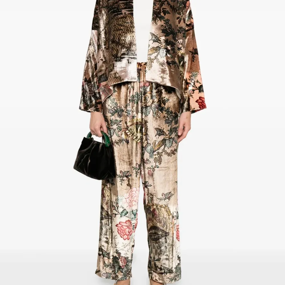 Брюки с цветочным принтом