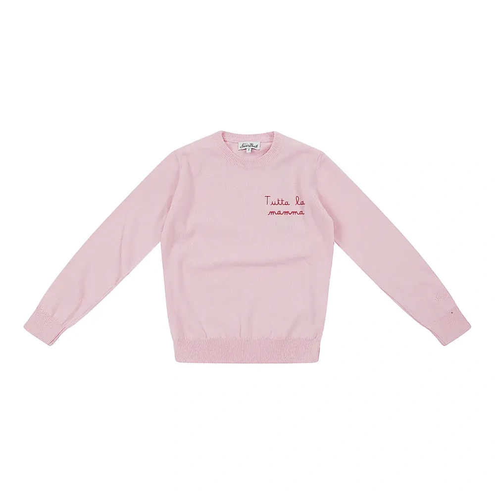 Свитер с вышивкой