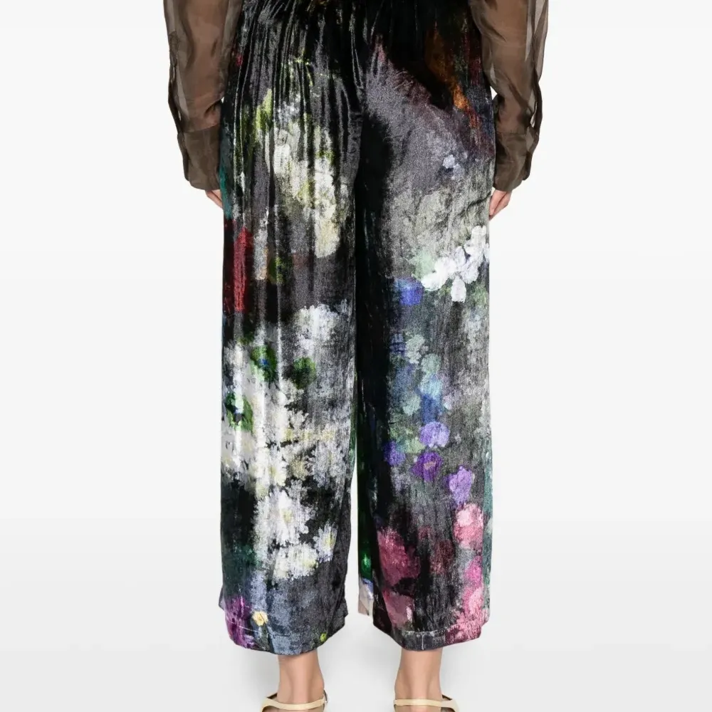 Брюки с принтом и завязками