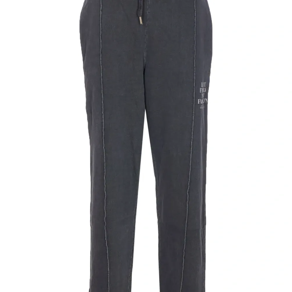 Принтованные спортивные брюки с боковыми швами