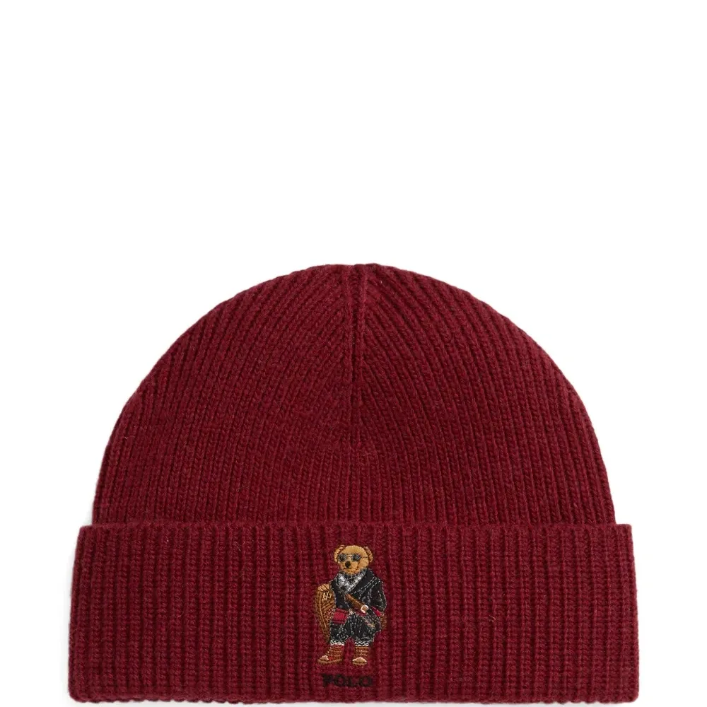 Шапка бини в рубчик