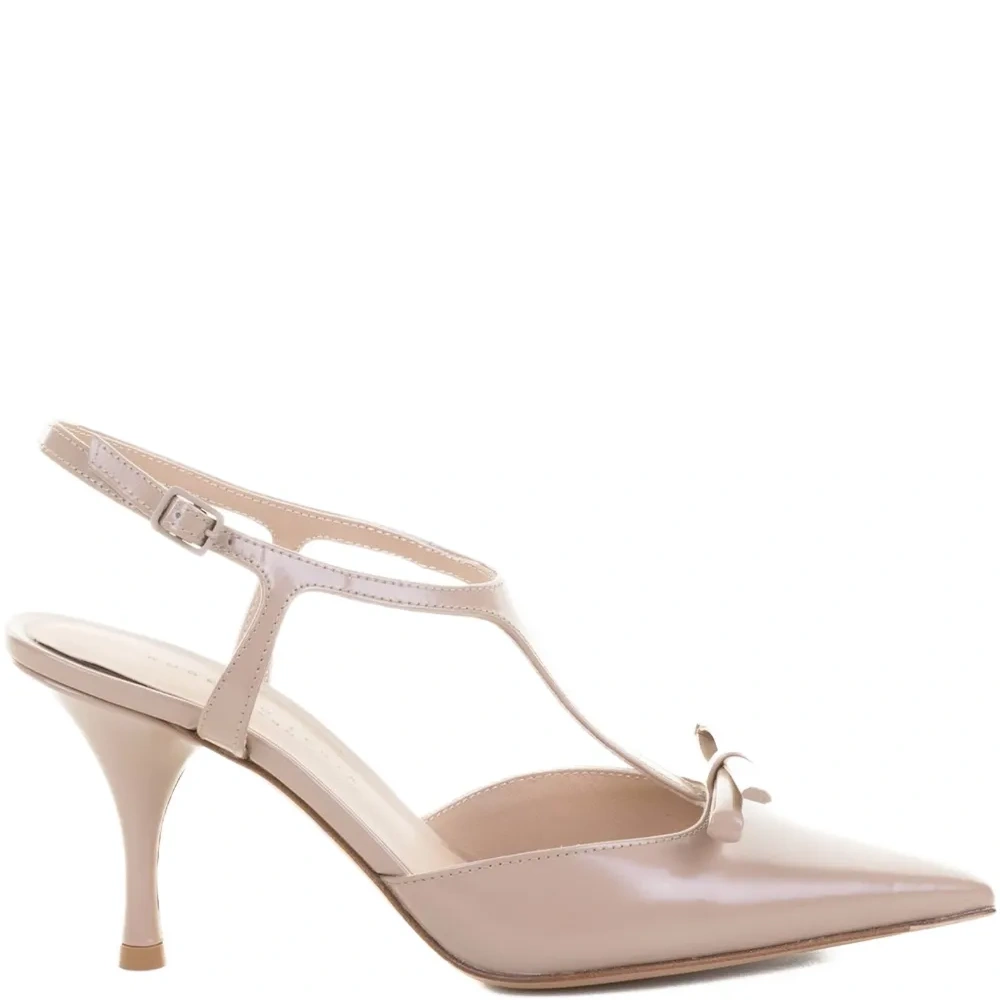 Туфли на ремешке с бантом