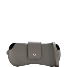 Сумка для туалетных принадлежностей с клапаном и ремешком Сумка для туалетных принадлежностей с клапаном и ремешком