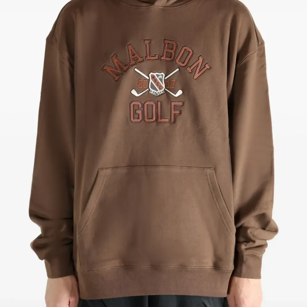 Худи с вышитым логотипом