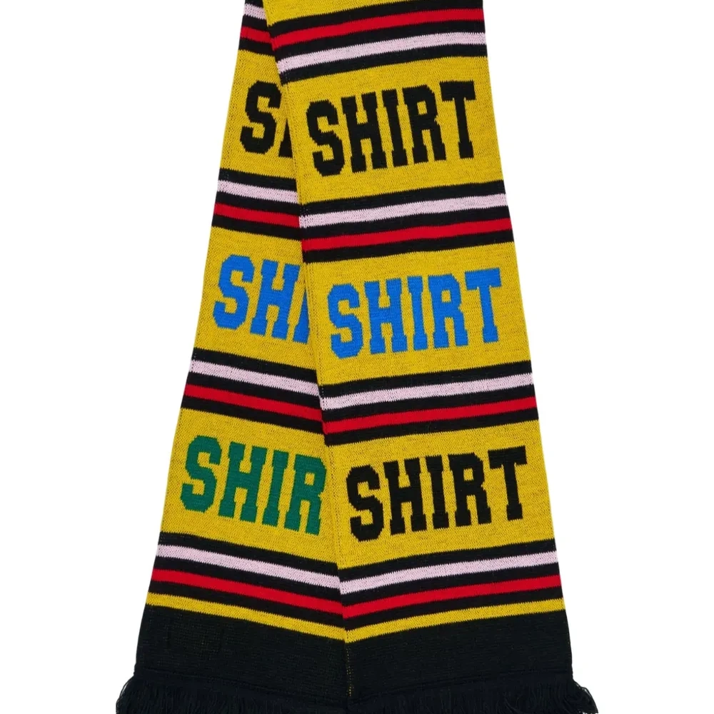 Шарф с бахромой